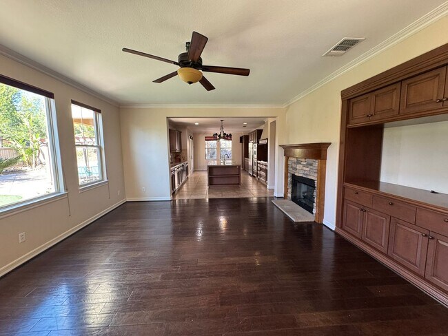 Building Photo - Gorgeous La Costa Executive Home – 5 Bed /...