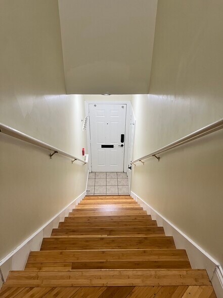 Stairs - 115 Legendary Dr