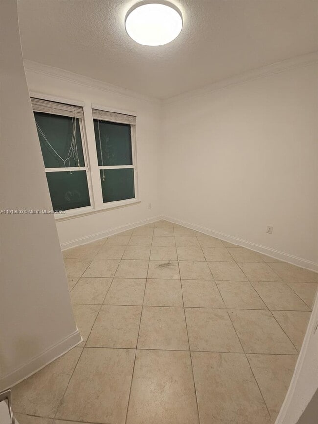 Building Photo - 174 Antilles Rd