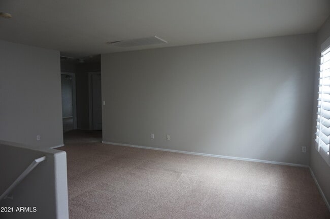 Building Photo - 2719 S Sailors Way