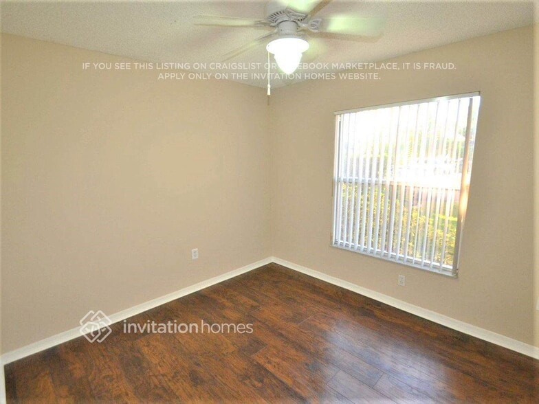 Building Photo - 2431 NW 186th Ave