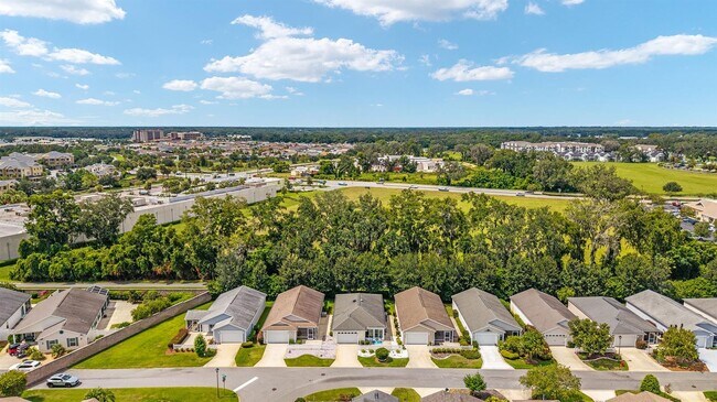 Building Photo - Furnished Annual Rental – 4-Minute Golf Cart Ride to Brownwood Town Square