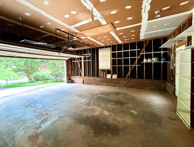 Building Photo - 1210 Somersby Ln