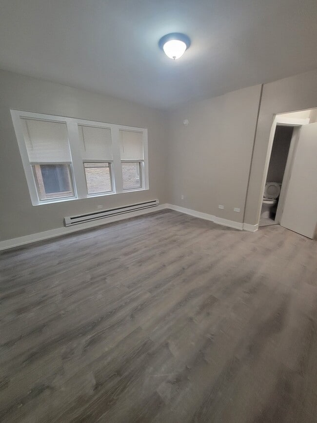 Building Photo - 312 N Central Ave