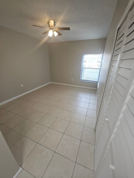 Building Photo - 4702 Capri Pl