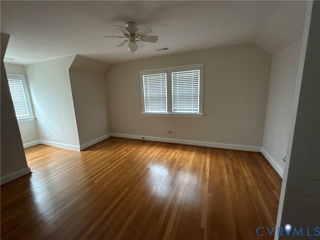 Building Photo - 15500 S Giles Rd