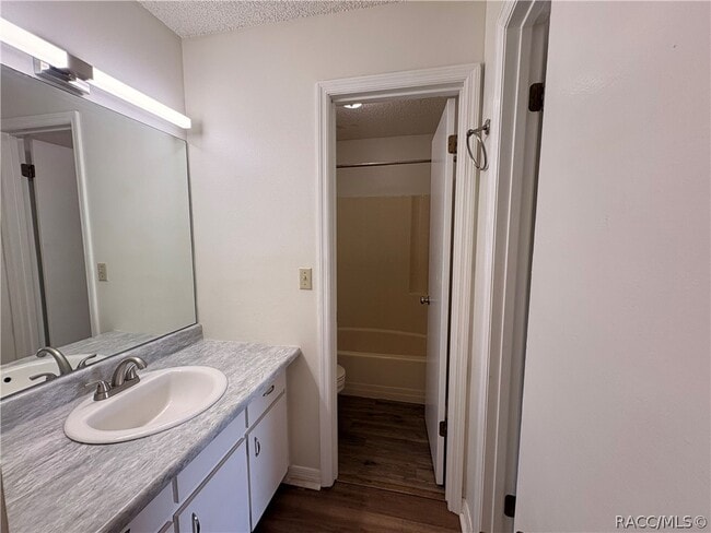 Building Photo - 2701 NE 10th St