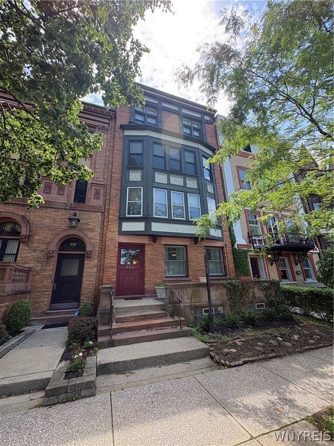 Building Photo - 493 Delaware Ave