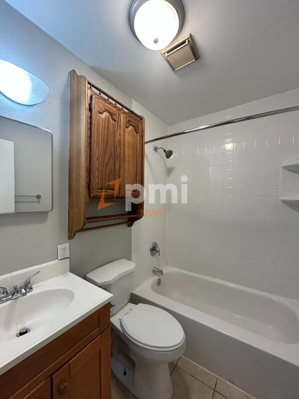 Building Photo - 7724 Mount St