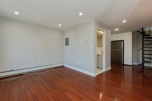 Building Photo - 505 Palisade Ave