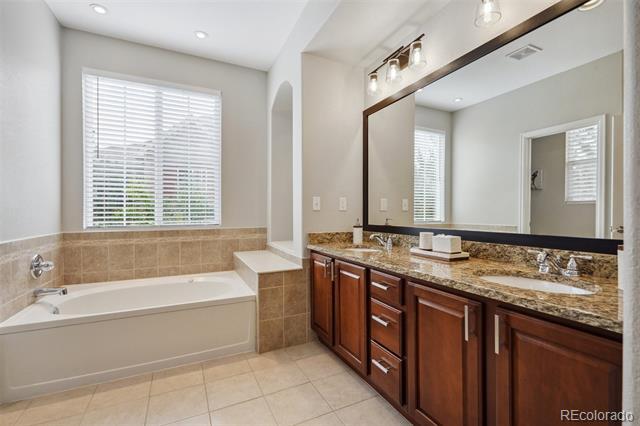 Building Photo - 11207 Osage Cir