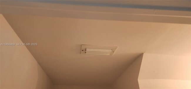 Building Photo - 8545 SW 152nd Ave