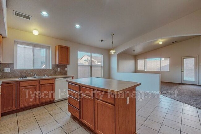 Building Photo - 1500 Montiano Loop SE