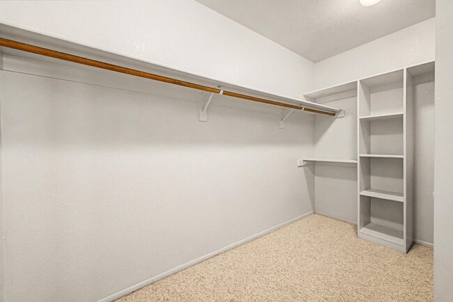 Building Photo - 4812 E Gary St