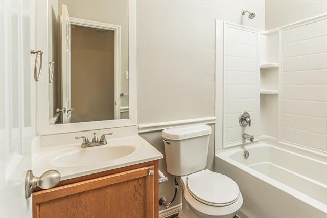 Building Photo - 804 Sheryn Dr