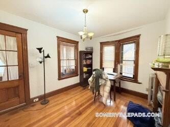 Building Photo - 449 Broadway