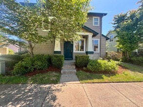 Building Photo - 3 Bedroom 2.5 bathroom West Eugene Home