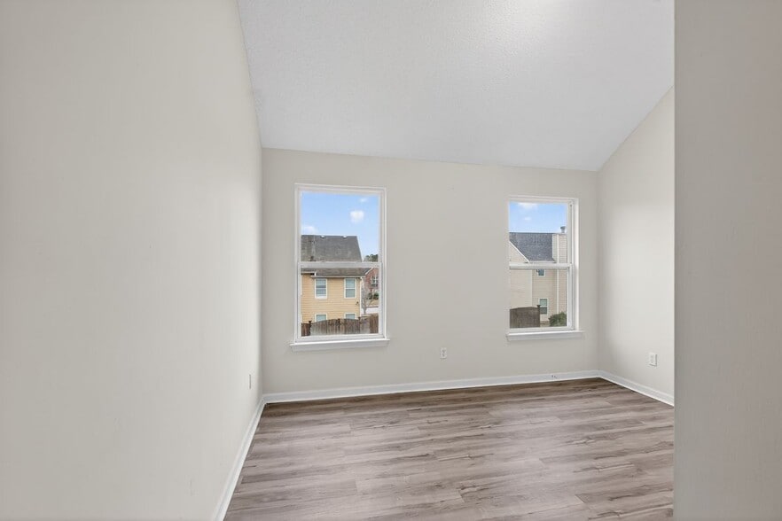 Building Photo - 5040 Estonian Dr