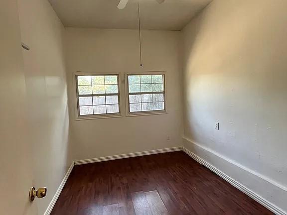 Building Photo - 8936 Angleton Pl