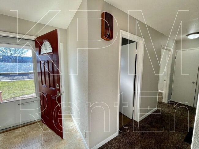 Building Photo - 1117 Brookside Rd