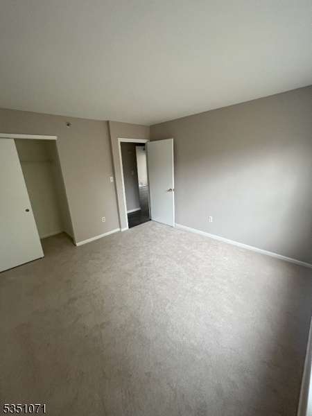 Building Photo - 9 Brookside Ln