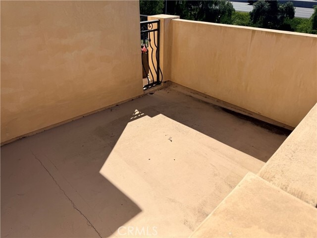 Building Photo - 104 Avenida Caballeros