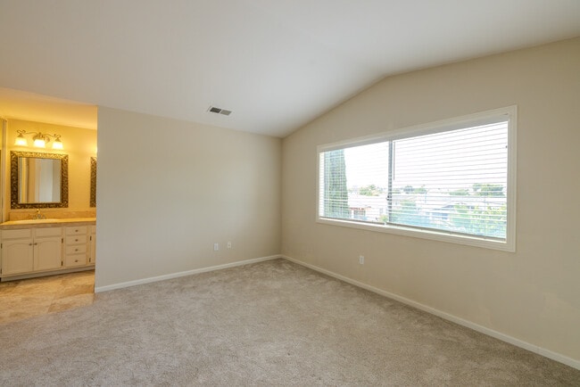 Building Photo - 7588 Rock Canyon Dr