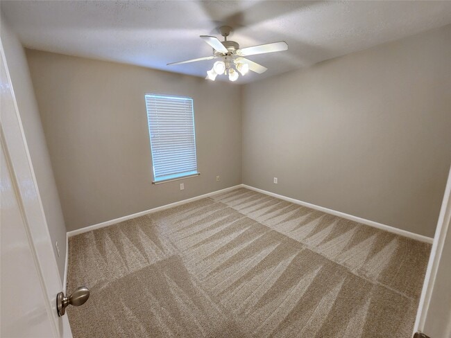 Building Photo - 2623 Sable Ridge Ln