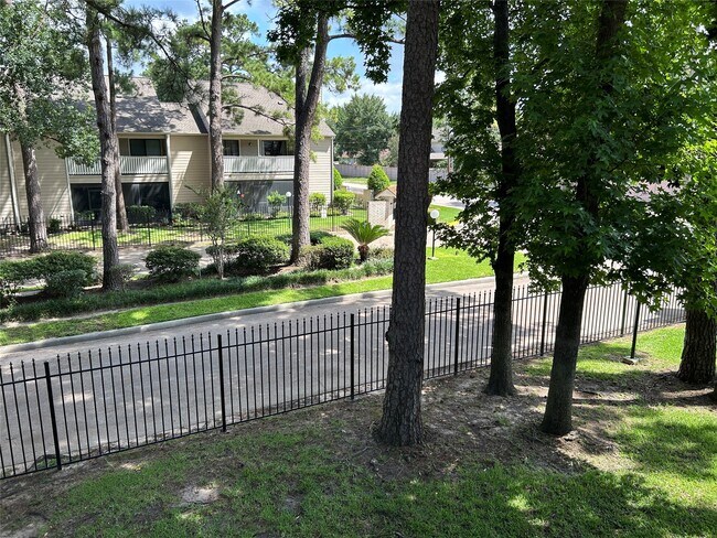 Building Photo - 14911 Wunderlich Dr