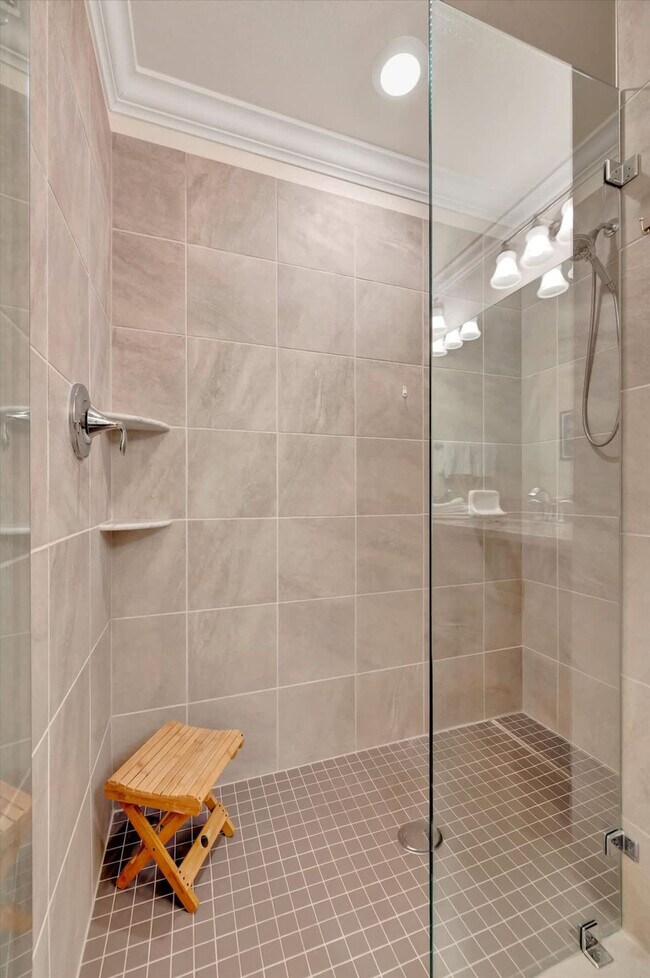 Building Photo - 5720 Palmer Cir