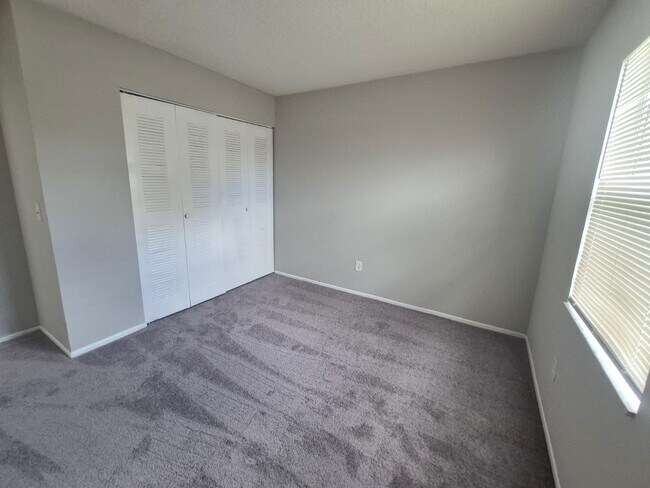 Building Photo - 104 Las Brisas Way