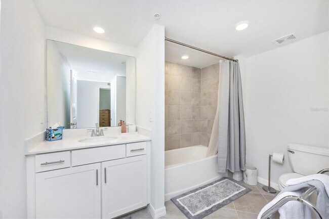Building Photo - 12640 Radiance Ct