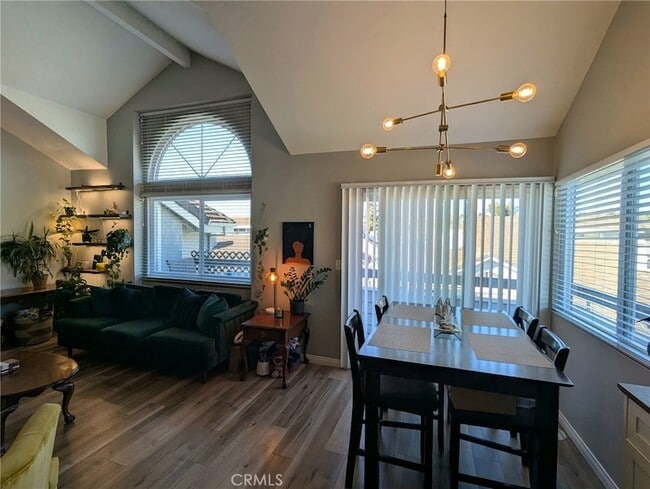 Building Photo - 26857 Claudette St