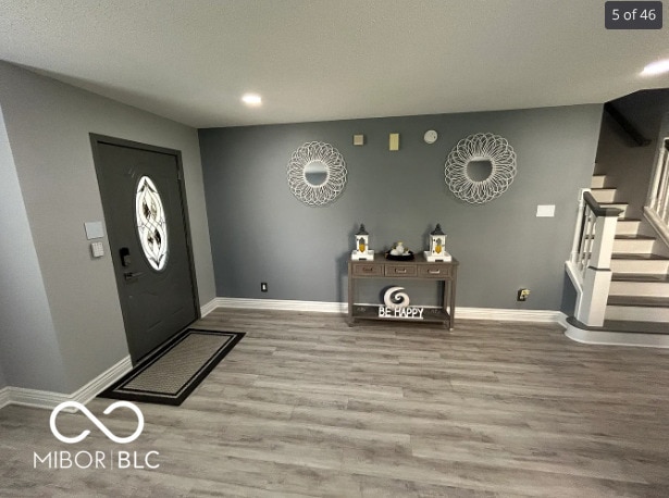 Building Photo - 9982 Big Bend Dr