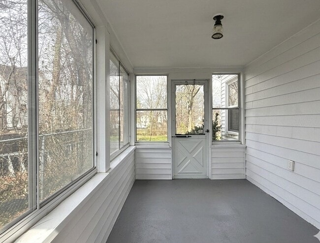 Building Photo - 188 South St