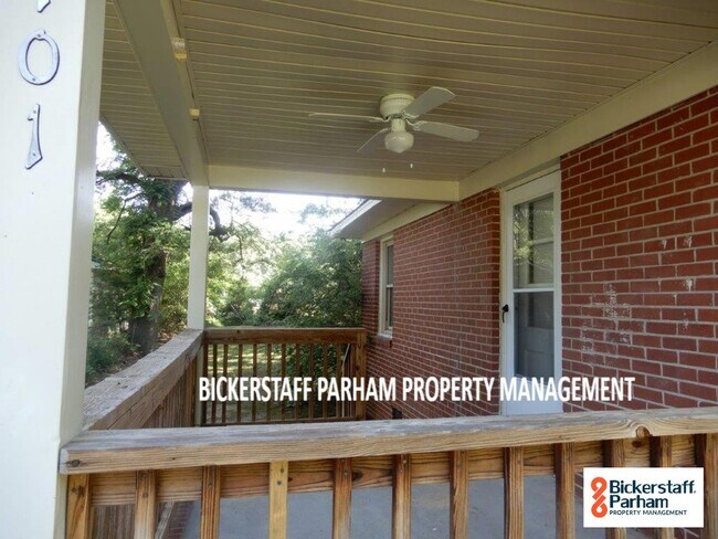 Building Photo - At Last, This Is What You’ve Been Searching For!!