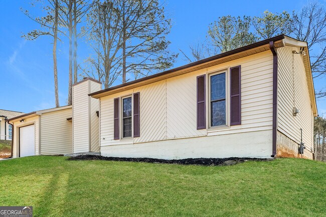 Building Photo - 1070 Salisbury Trail