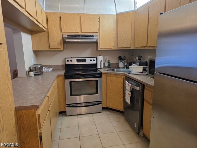 Building Photo - 9950 Sailview Ct