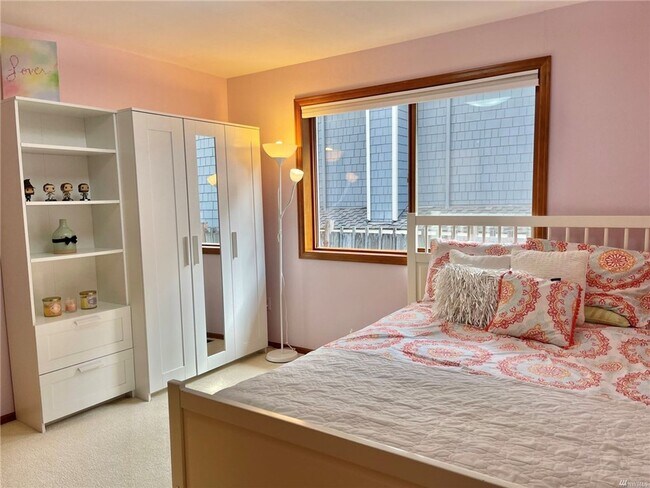 Building Photo - Rambler Style House nestled in the heart of Mountain Vie