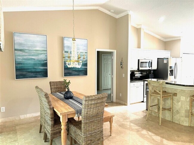 Building Photo - 2635 47th Ave