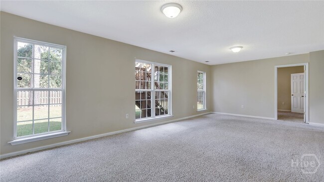 Building Photo - 422 Copper Creek Cir
