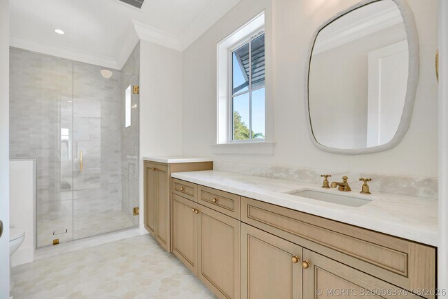Building Photo - 185 Birkdale Ln