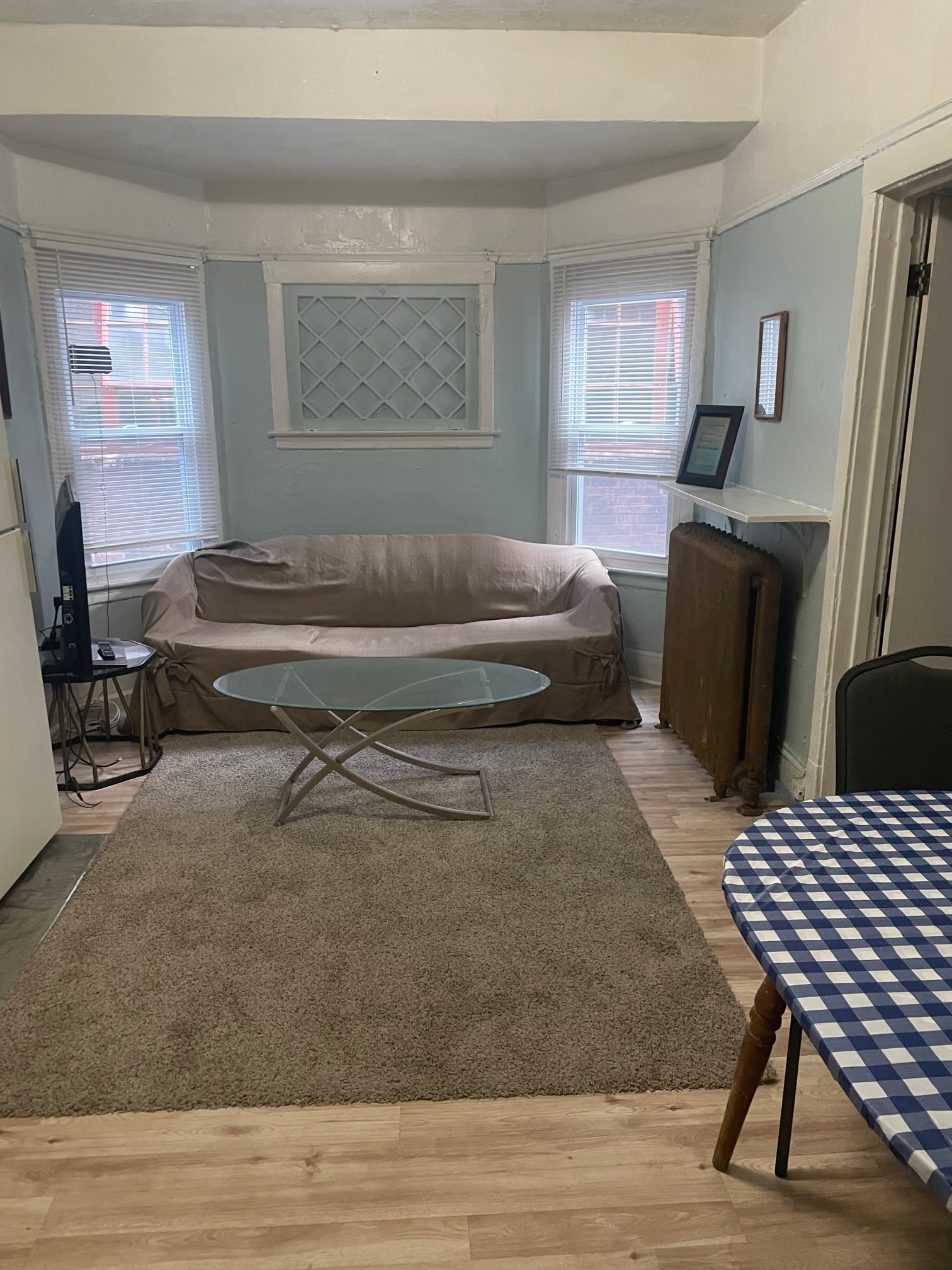 Building Photo - 2344 Prospect Ave E