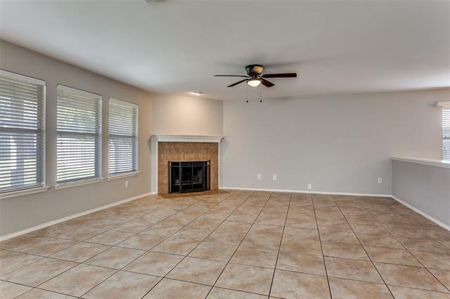 Building Photo - 12632 Summerwood Dr