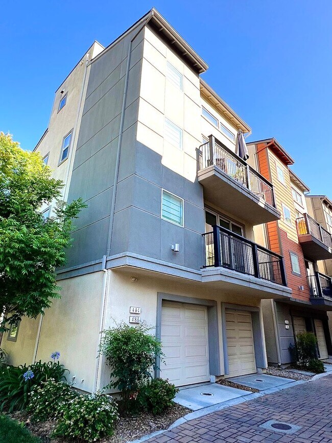 Building Photo - 484 Tailoff Ln