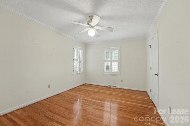 Building Photo - 11002 Harrisburg Rd