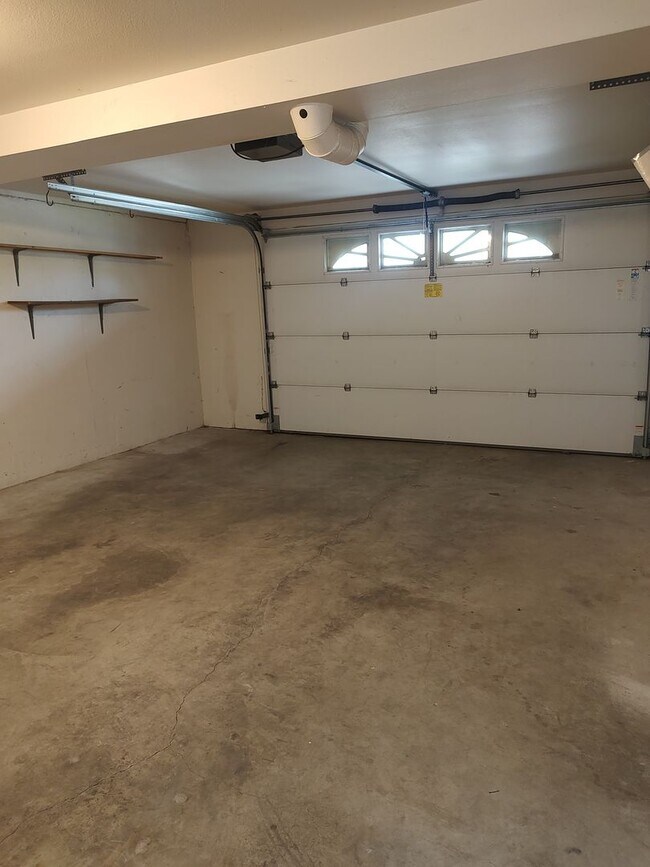 Building Photo - 1439 Terrace Dr