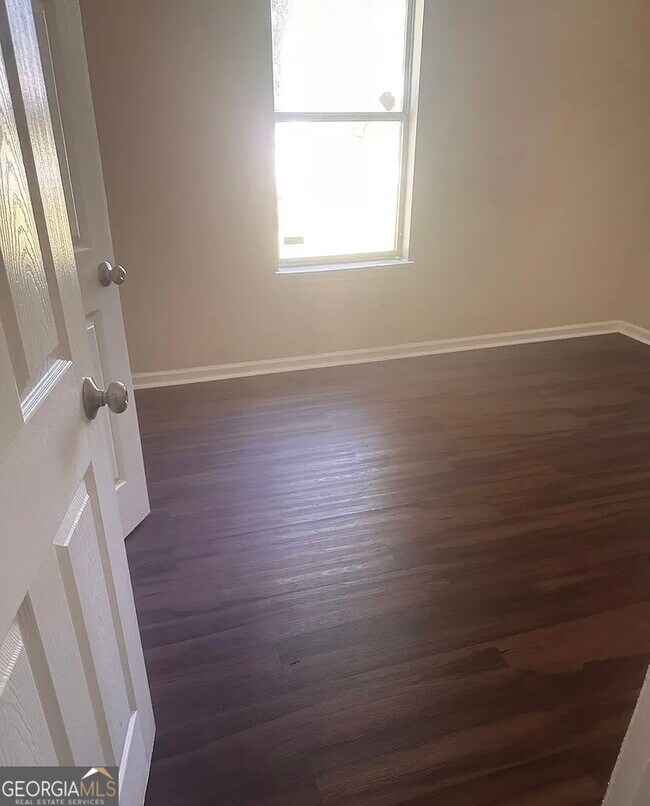 Building Photo - 538 Southgate Ave