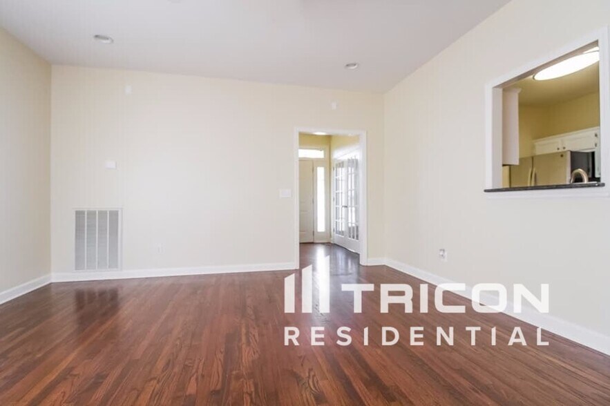 Building Photo - 1831 O'Reilly Cir