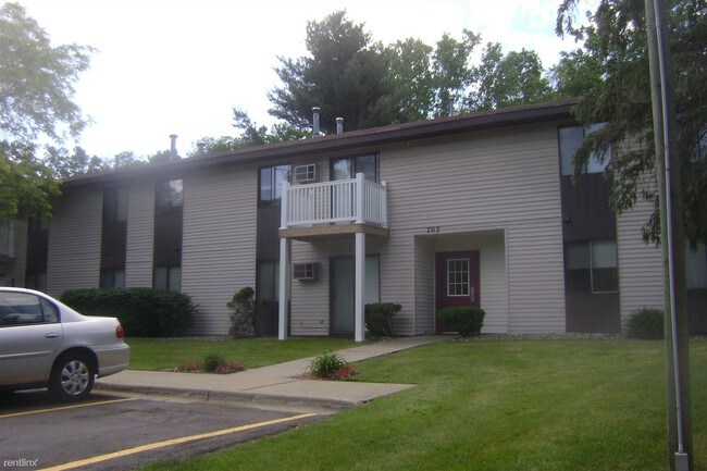 Building Photo - 1 br, 1 bath Apartment - Lake Wind Apartments